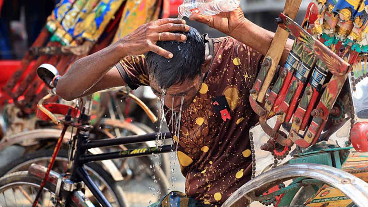 হিটস্ট্রোক থেকে বাঁচতে স্বাস্থ্য অধিদফতরের ৪ নির্দেশনা