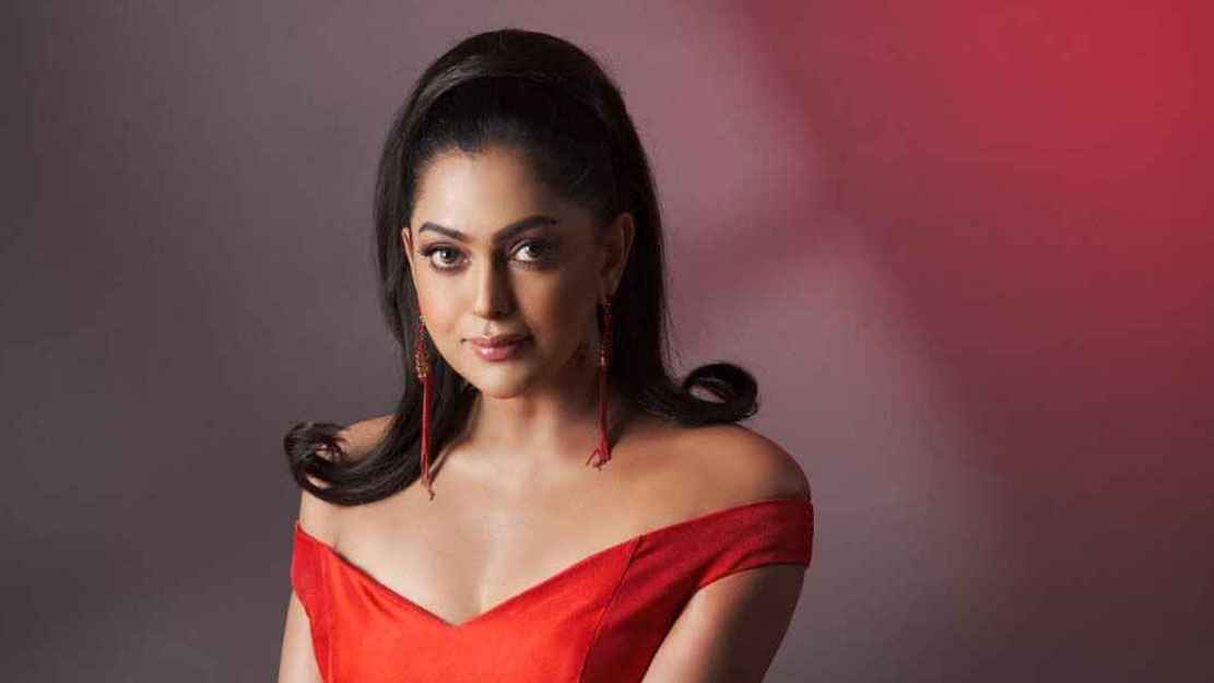 কত ভোটের ব্যবধানে হারলেন নিপুণ?