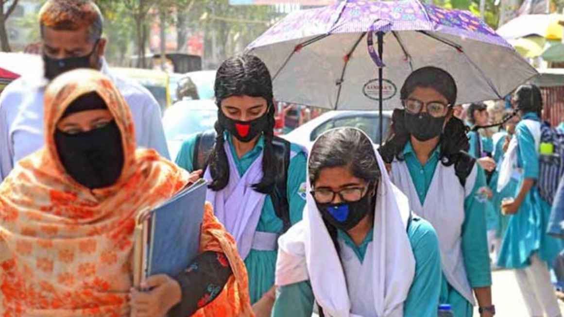 শিক্ষা প্রতিষ্ঠানে ছুটি এক সপ্তাহ বাড়ানোর দাবি অভিভাবক ফোরামের