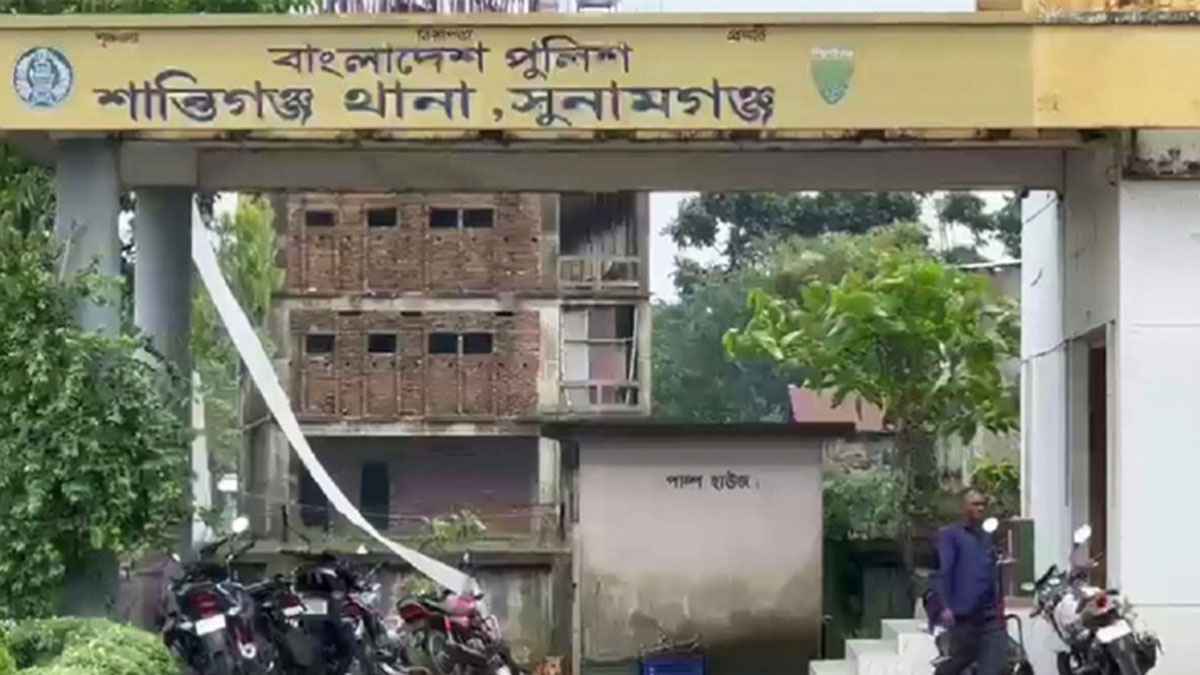 শান্তিগঞ্জে দুপক্ষের সংঘর্ষে নিহত ২