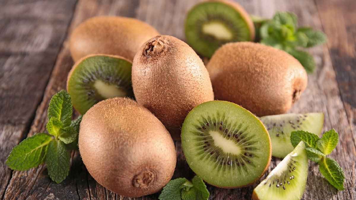 kiwi fruits
