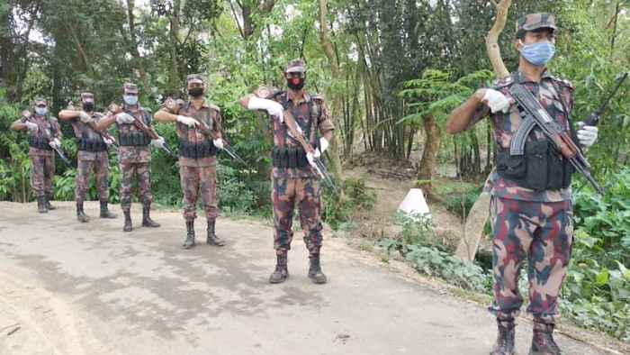 সীমান্ত দিয়ে পালানো ঠেকাতে সহায়তা চায় বিজিবি