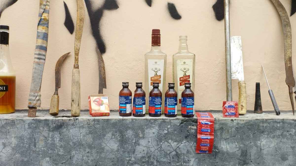 পাবিপ্রবিতে রাজনৈতি বন্ধ ঘোষণা, ছাত্রলীগের রুমে বিপুল অস্ত্র উদ্ধার