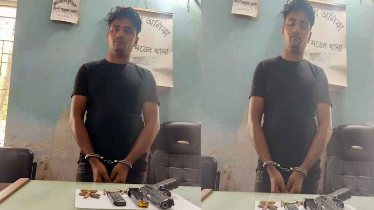ফেনীতে পুলিশের লুট হওয়া অস্ত্র বিক্রি করতে গিয়ে যুবক গ্রেফতার