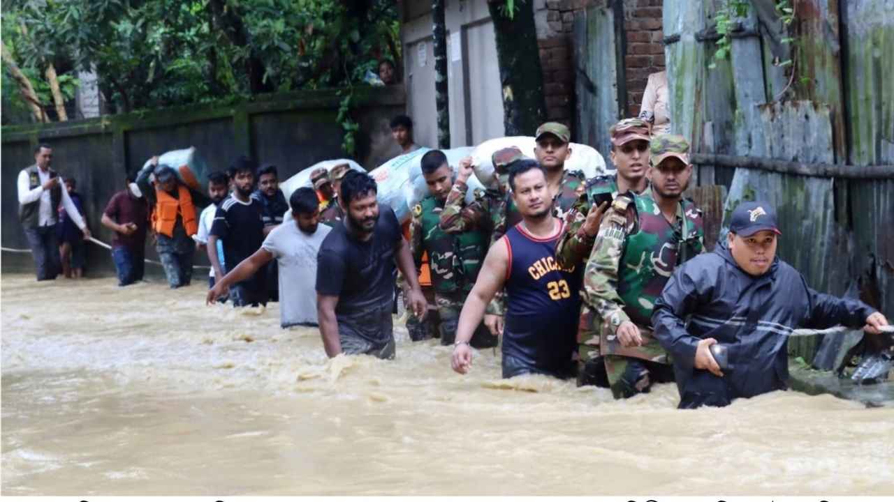 উন্নতির দিকে বন্যা পরিস্থিতি