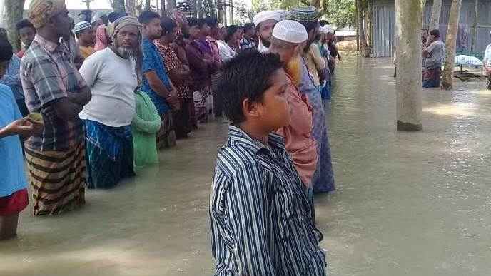 পানিতে ডুবে মারা গেলে জানাজা ও দাফনের নিয়ম