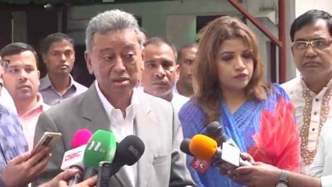 বিএনপির সঙ্গে ইইউ রাষ্ট্রদূতের বৈঠকের পর যা বললেন আমির খসরু