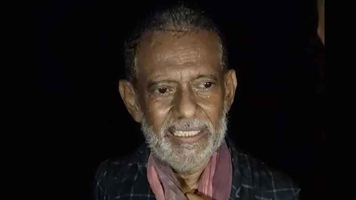 সাবেক বিচারপতি মানিককে নিয়ে কেন এতো বিতর্ক?