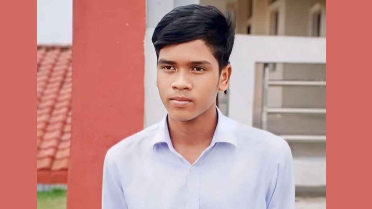 মা একটু পরেই চলে আসতেছি, এটাই ছিল নাজিমের শেষ কথা