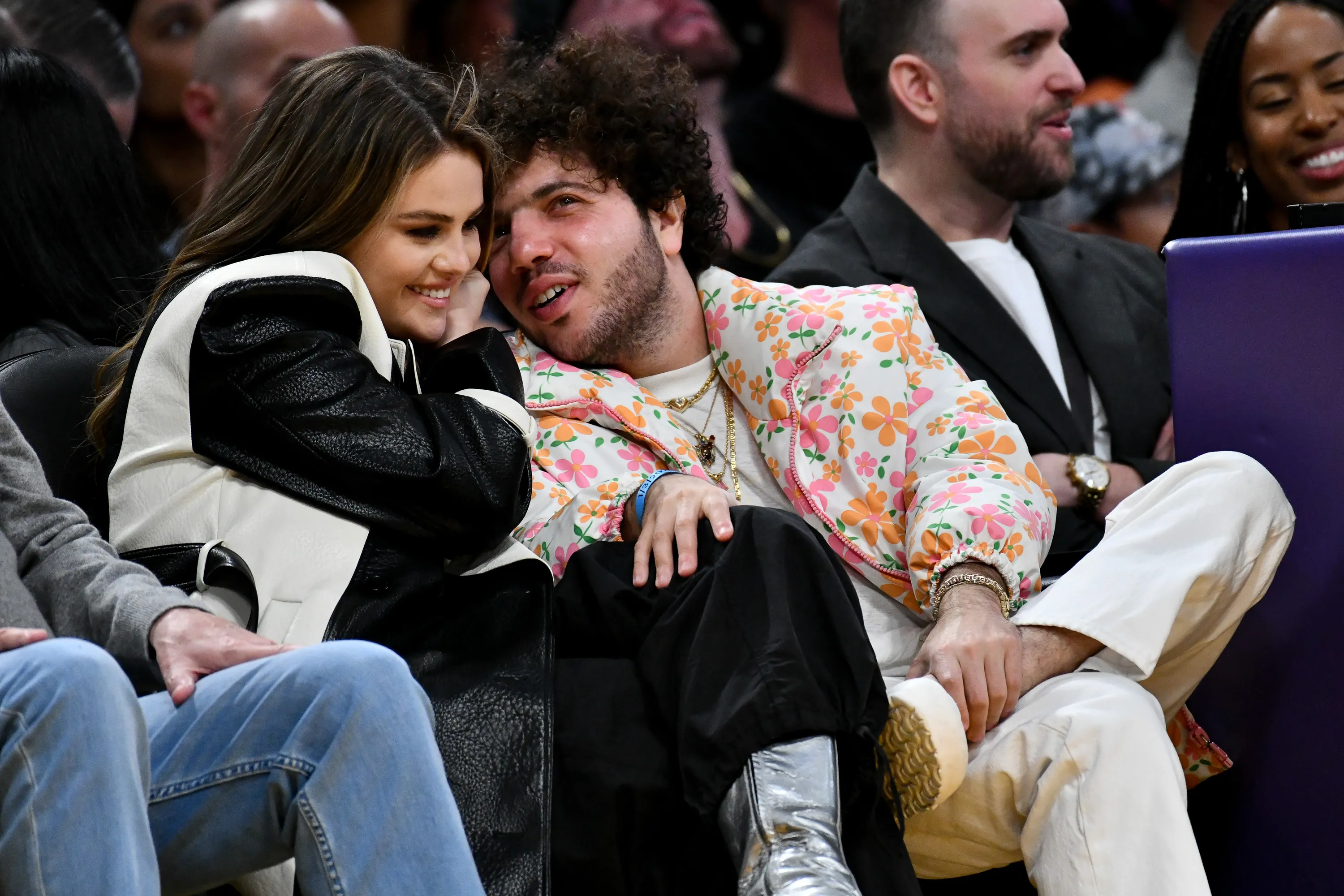 selena-gomez-covers-ring-finger-amid-benny-blanco-engagement-rumor selena-gomez-covers-ring-finger-amid-benny-blanco-engagement-rumor