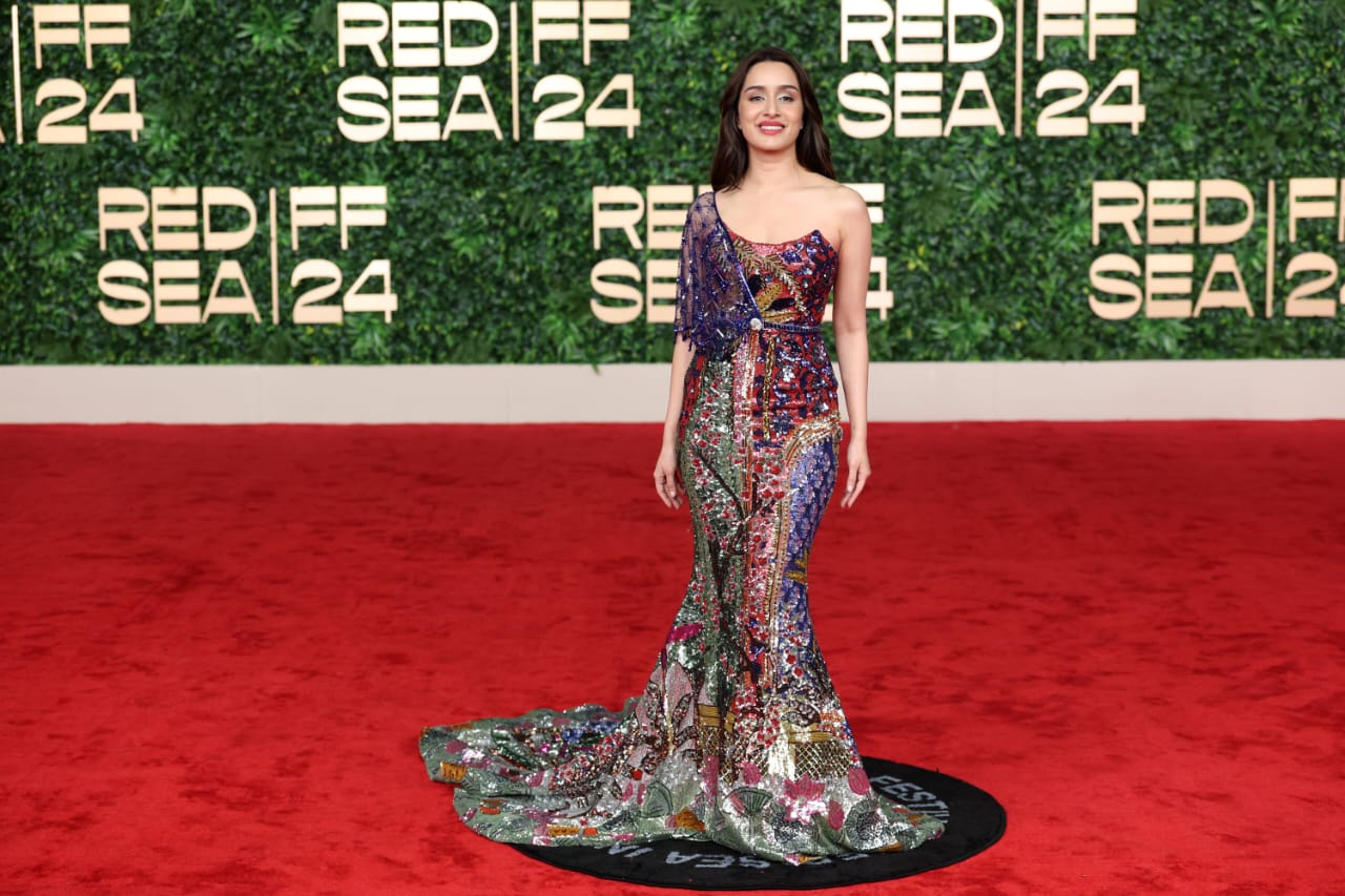 2556aee4-4fbb-414d-aab5-033492933fc3 2556aee4-4fbb-414d-aab5-033492933fc3