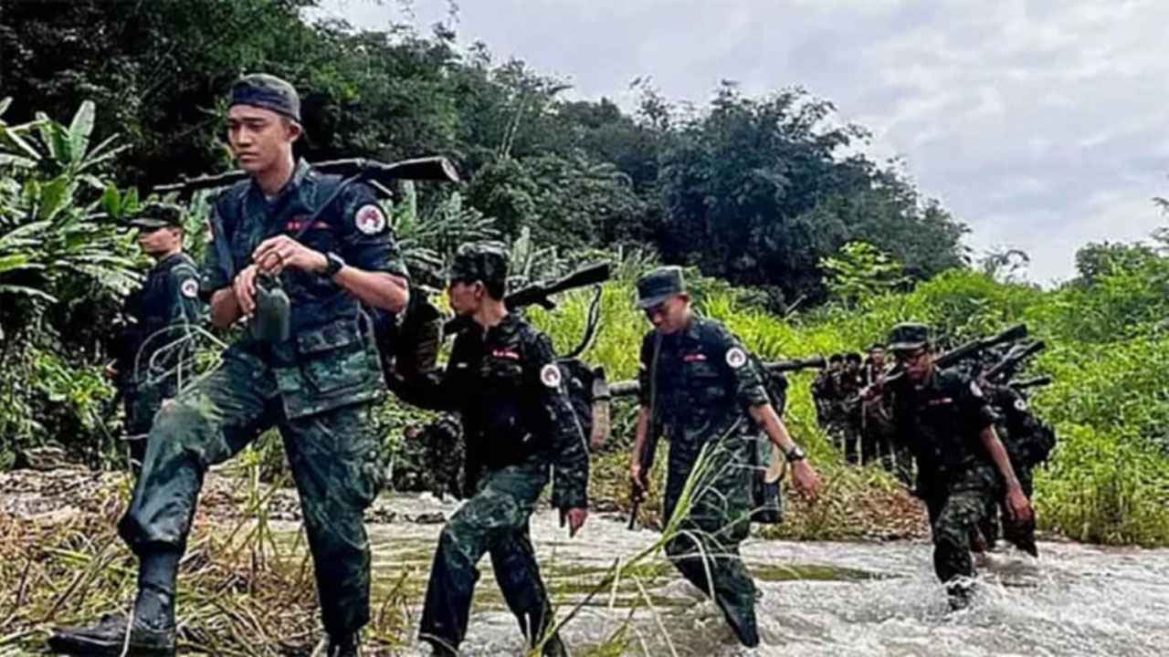 রাখাইনের সেনা সদর দপ্তর দখল আরাকান আর্মির