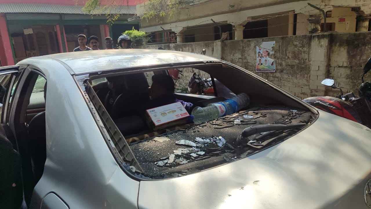 মনোহরদীতে বিএনপির দুগ্রুপে সংঘর্ষ, আহত ১০