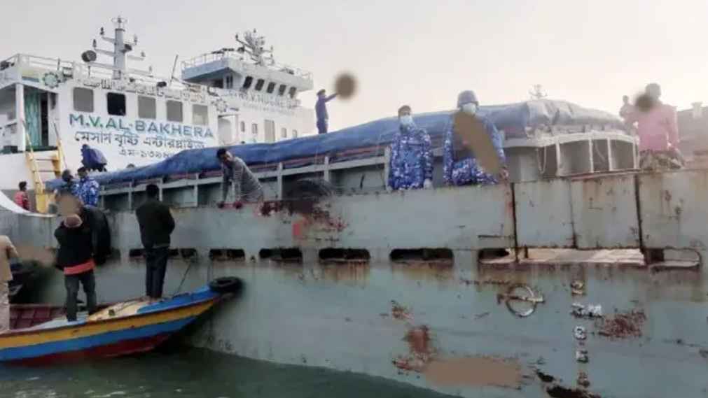 চাঁদপুরে জাহাজে সাত খুন: সন্দেহভাজন ইরফান গ্রেফতার