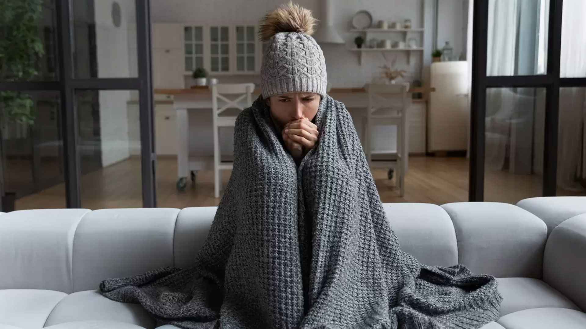 শীত লাগে কেন?