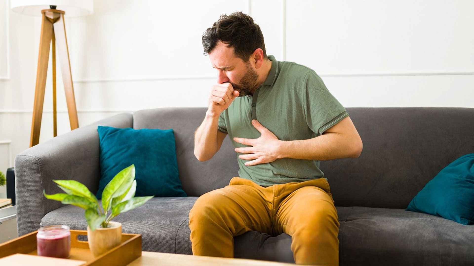 শীতের কাশি দূর হবে গুড়ে, খেতে হবে এভাবে