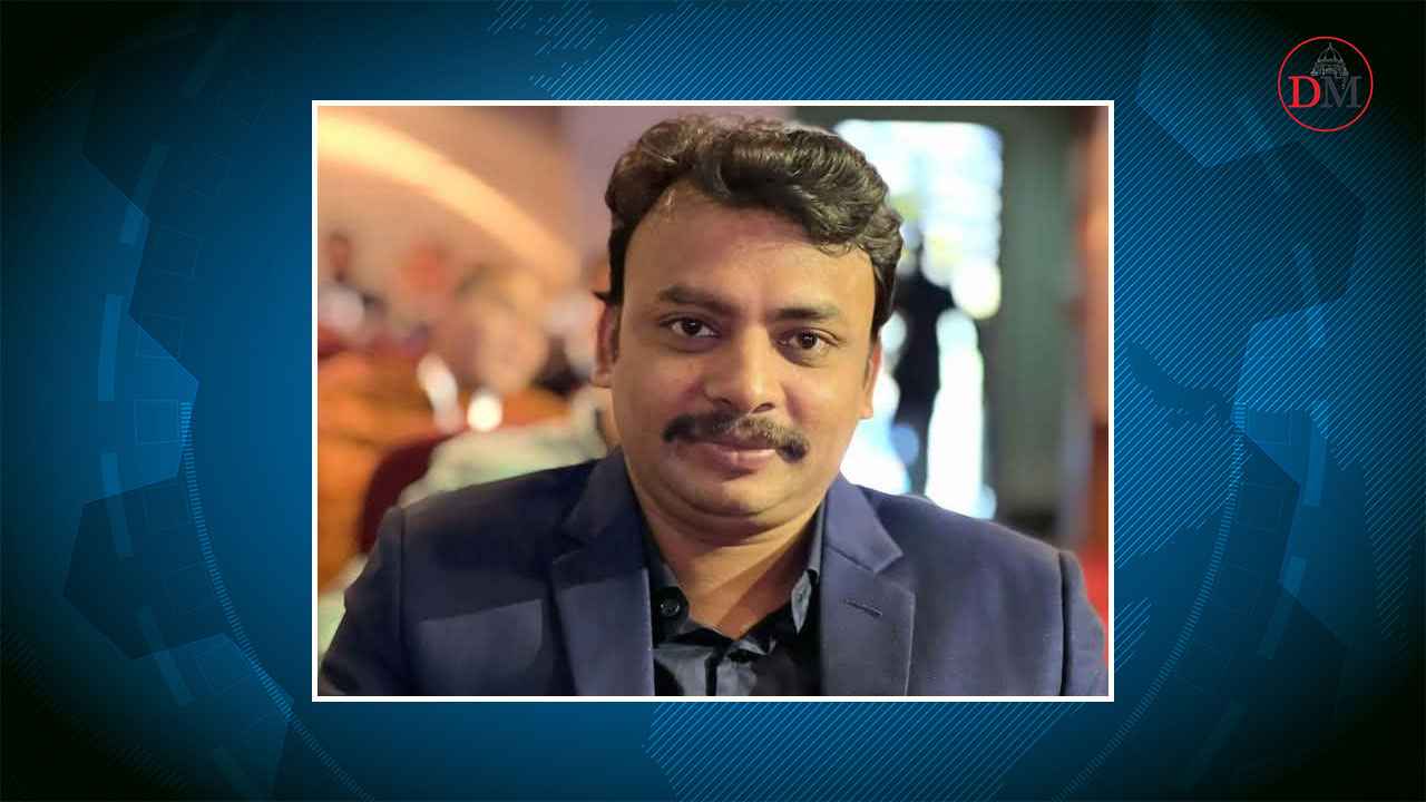 প্রধান উপদেষ্টার সিনিয়র সহকারী প্রেস সচিব ফয়েজ আহম্মদ