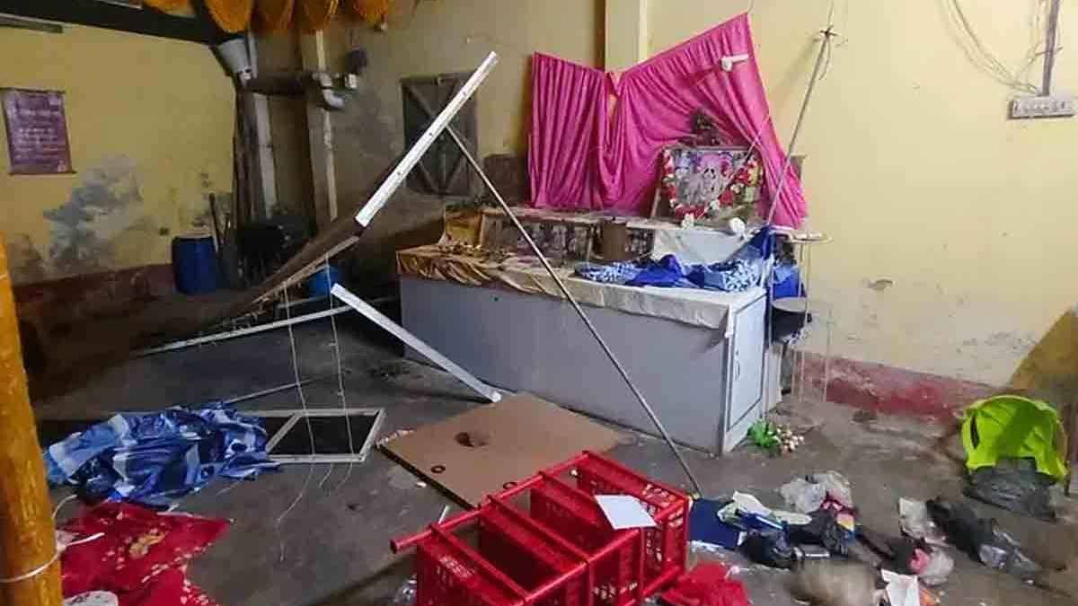 ইসকনের মন্দিরে ভাঙচুর: গ্রেফতার তিন ছাত্রলীগ নেতা কারাগারে