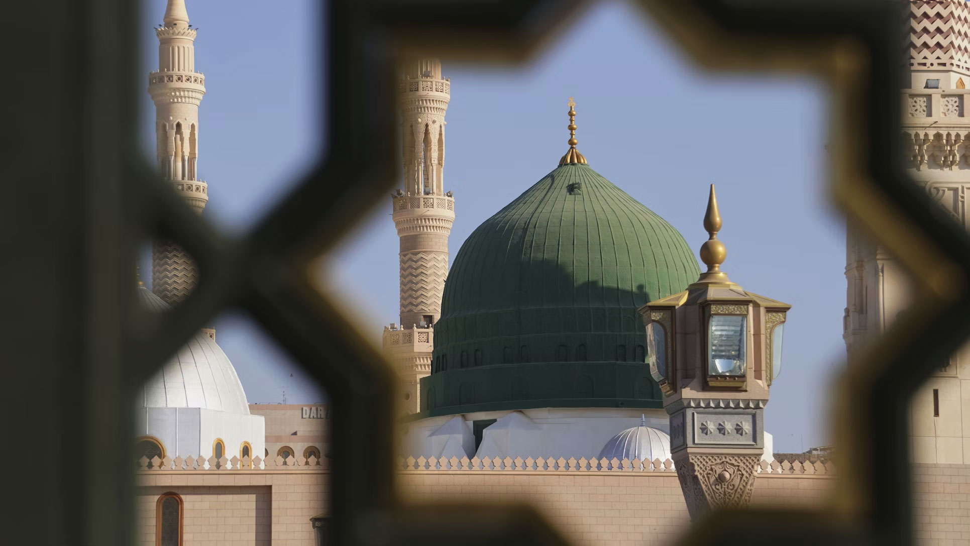 mosque-nabawi mosque-nabawi