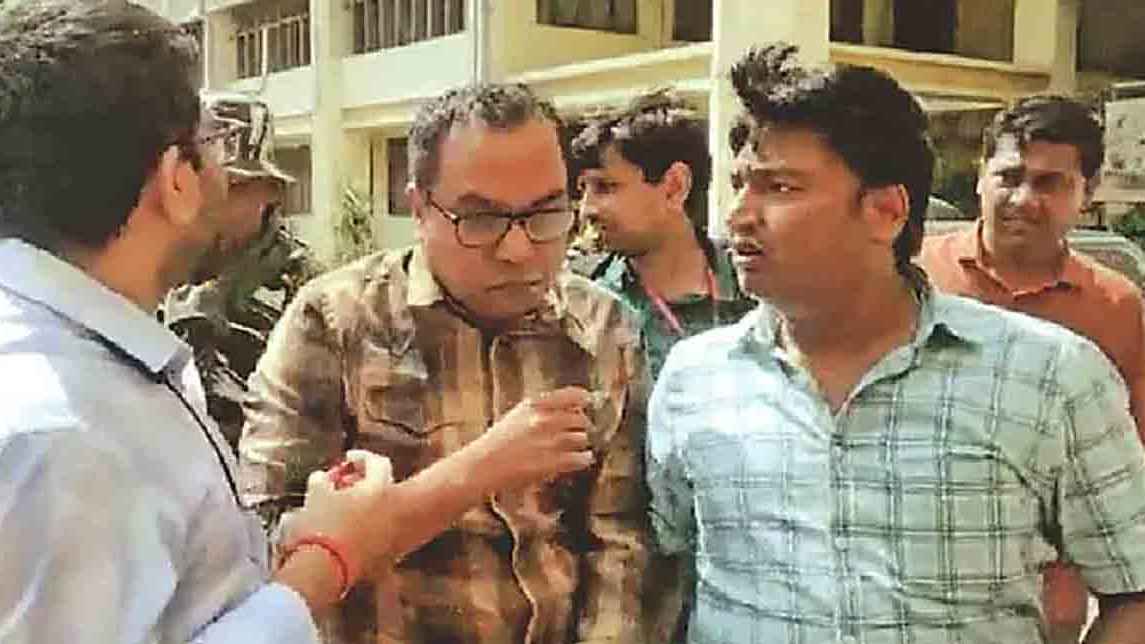 যেসব শর্তে জামিন পেলেন পি কে হালদার