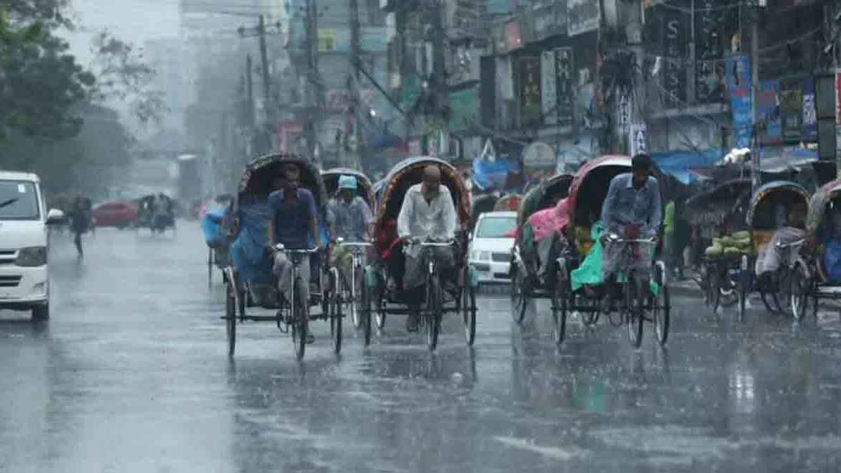 শীতের হঠাৎ ‘ছন্দপতন’, দেশজুড়ে ভারী বৃষ্টির আভাস