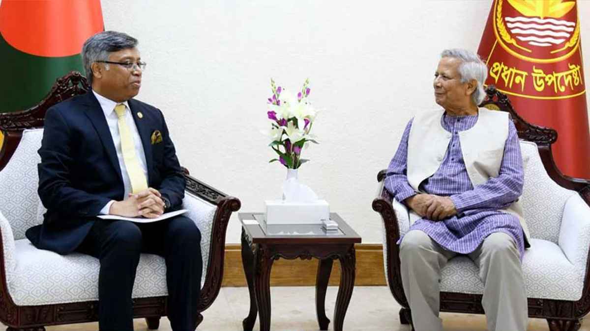 সার্ককে পুনরুজ্জীবিত করার আহ্বান প্রধান উপদেষ্টার