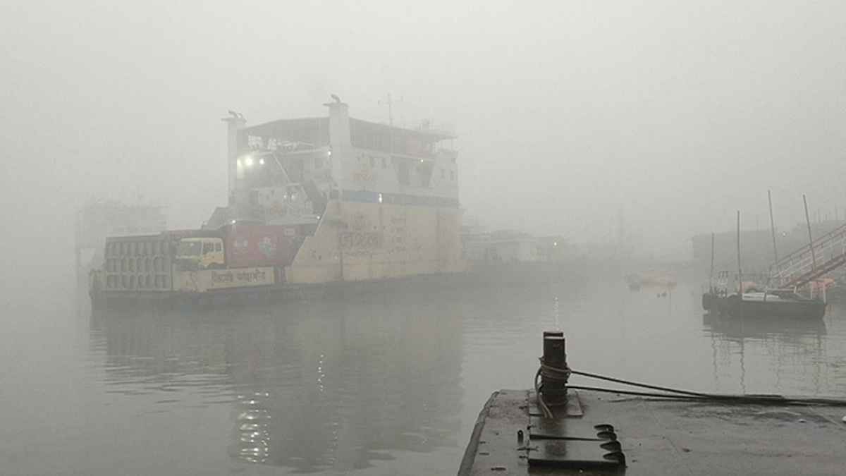 শরীয়তপুর-চাঁদপুর রুটের ফেরি চলাচল বন্ধ