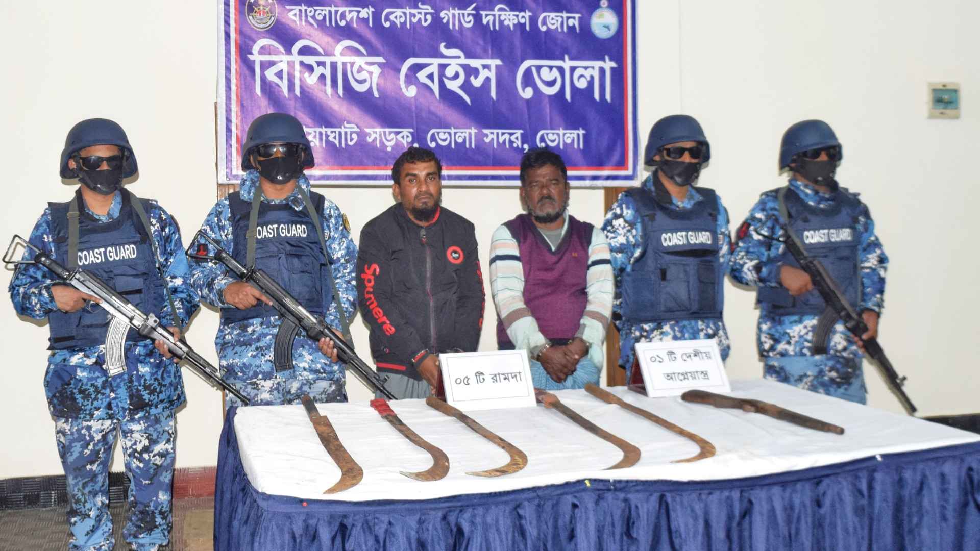 ভোলায় আগ্নেয়াস্ত্রসহ বাবা-ছেলে আটক