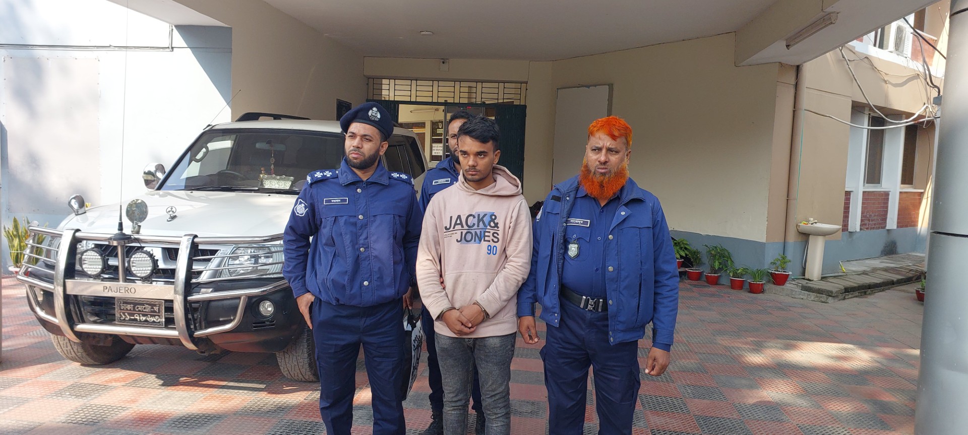 thumbnail_1000154898