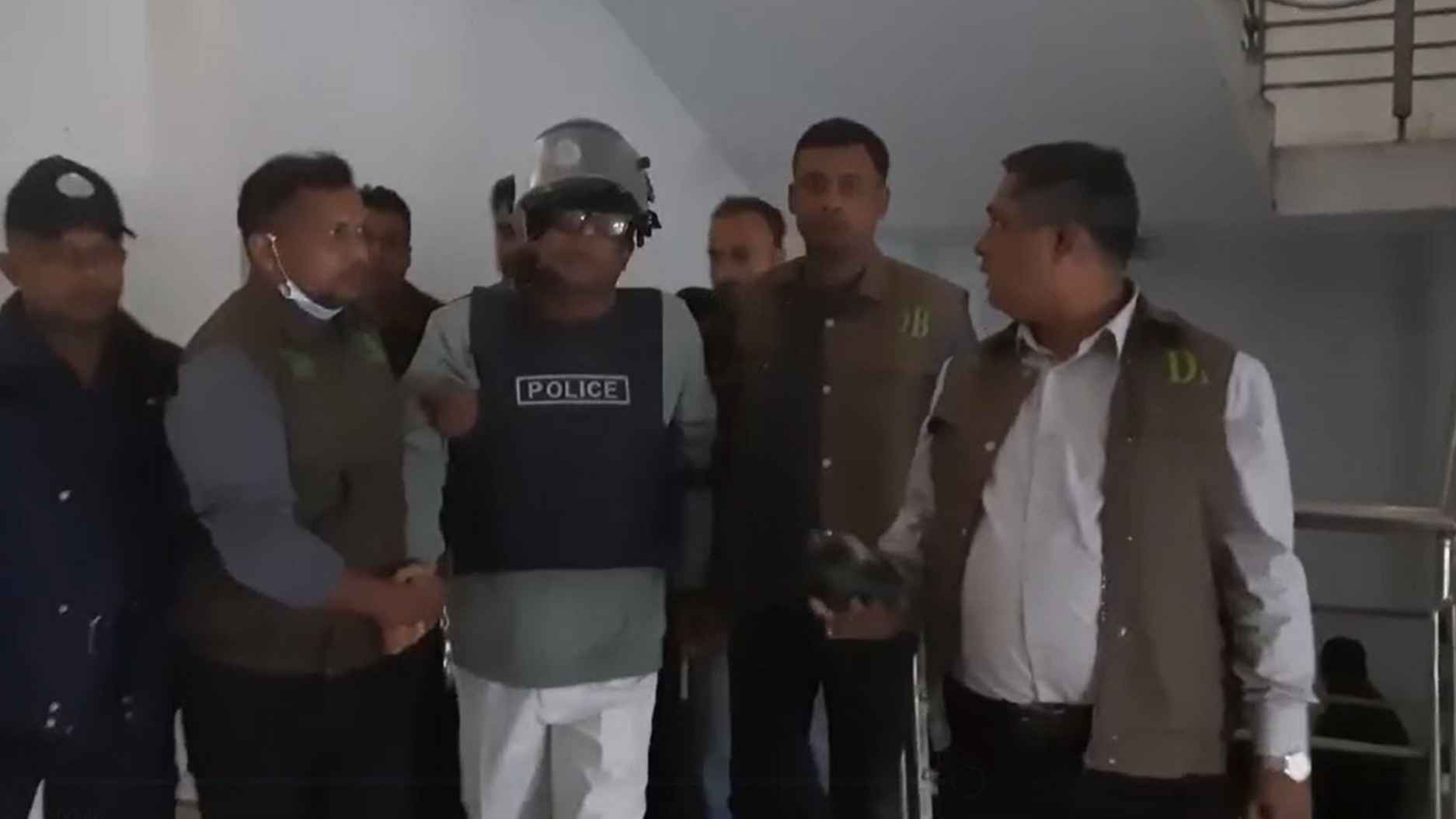 ঝিনাইদহে দুই হত্যা মামলায় ৫ দিনের রিমান্ডে মিন্টু