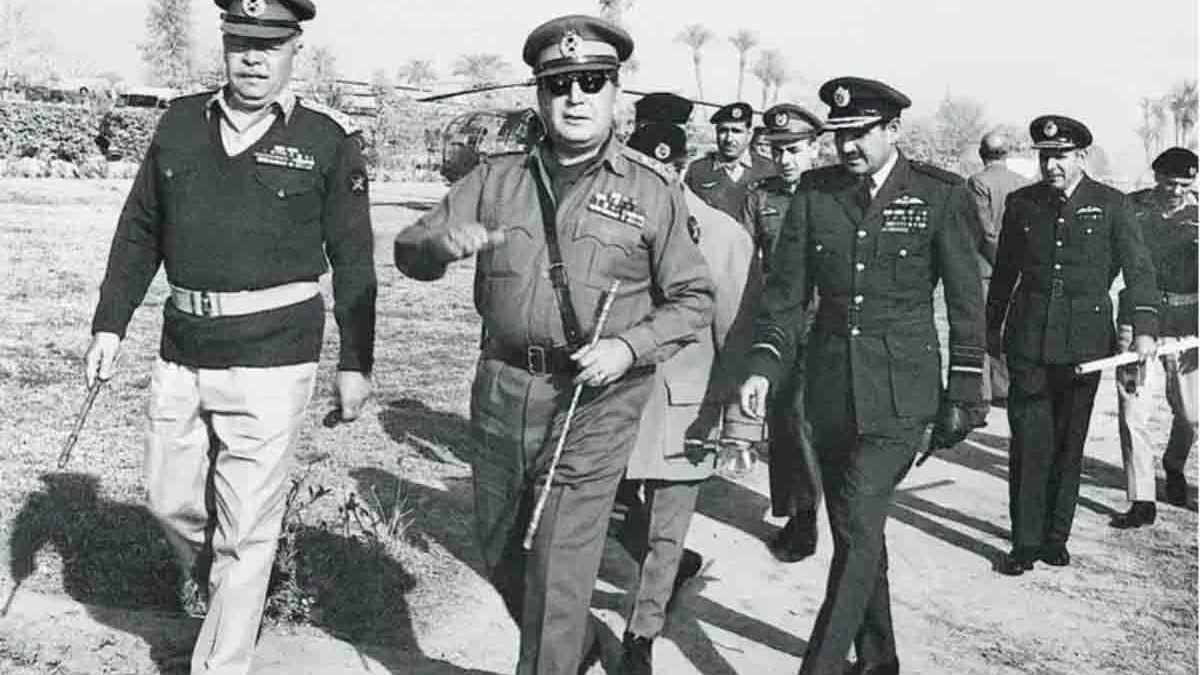 একাত্তরে যুদ্ধের শেষ দিনগুলোতে কী করেছিলেন ইয়াহিয়া খান?