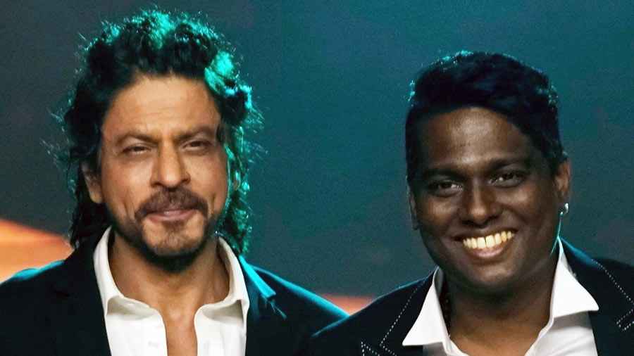 শাহরুখকে বিশেষ চিঠিতে কী লিখলেন ‘জাওয়ান’-এর পরিচালক?