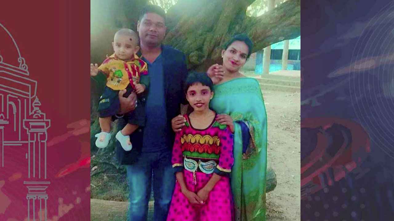 রাজস্থলীতে অগ্নিদগ্ধ দোকানির শেষকৃত্য সম্পন্ন