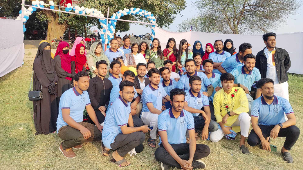 রাজশাহী সিটি কলেজের ইংরেজি বিভাগের ‘গেট টুগেদার’ অনুষ্ঠিত