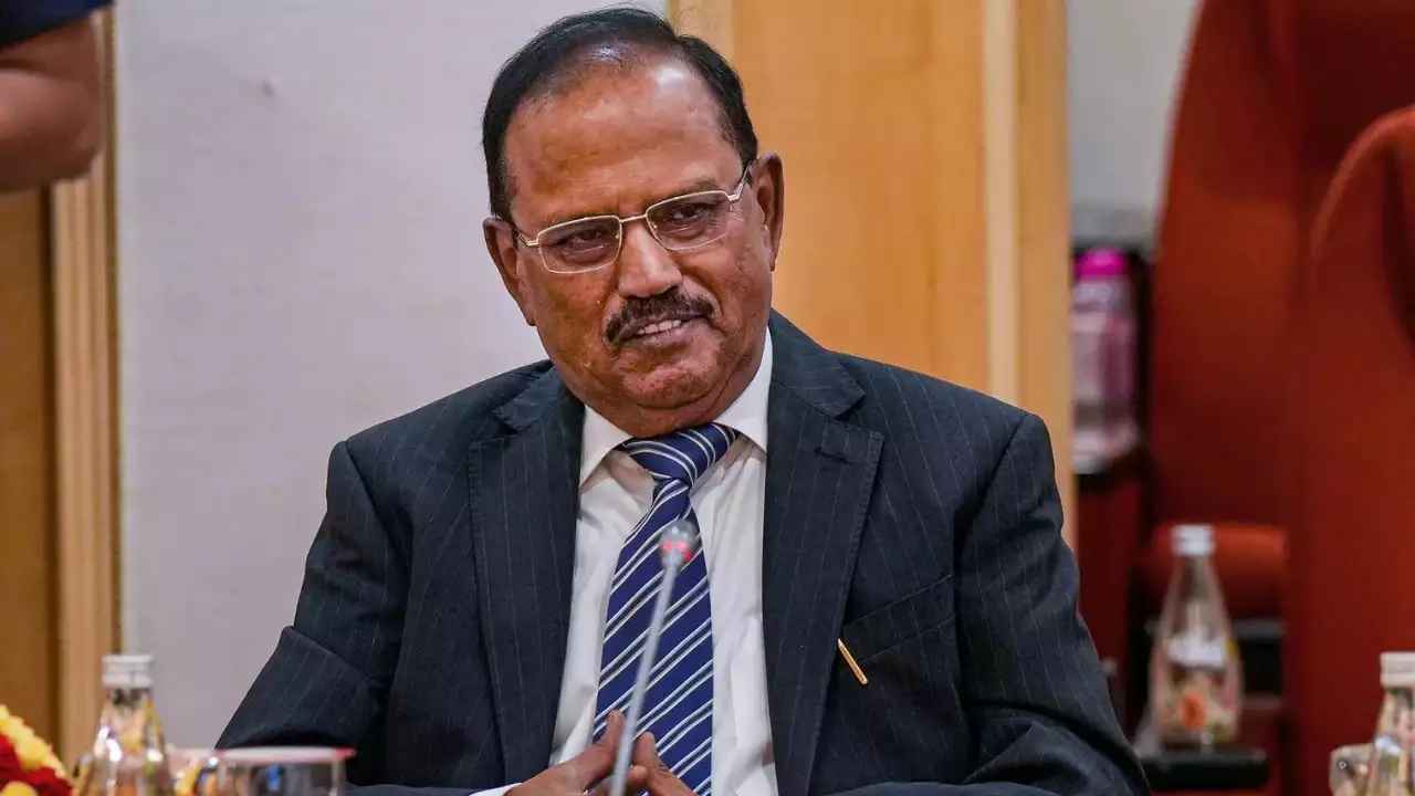 মিয়ানমার ইস্যু: শেখ হাসিনার সঙ্গে কথা বলেছেন অজিত দোভাল