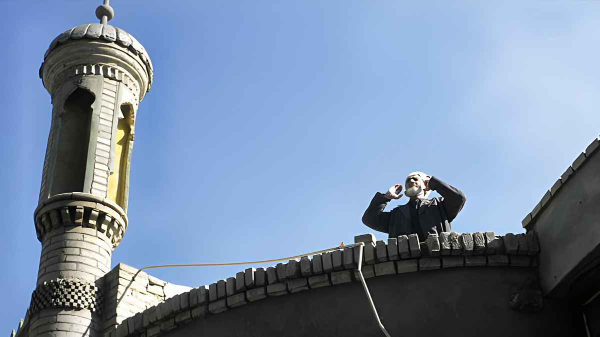 আজানের আগে নামাজ পড়া যায়?