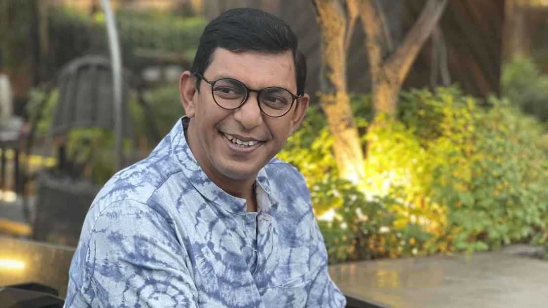 নিজ হাতে কার ছবি আঁকলেন চঞ্চল চৌধুরী?