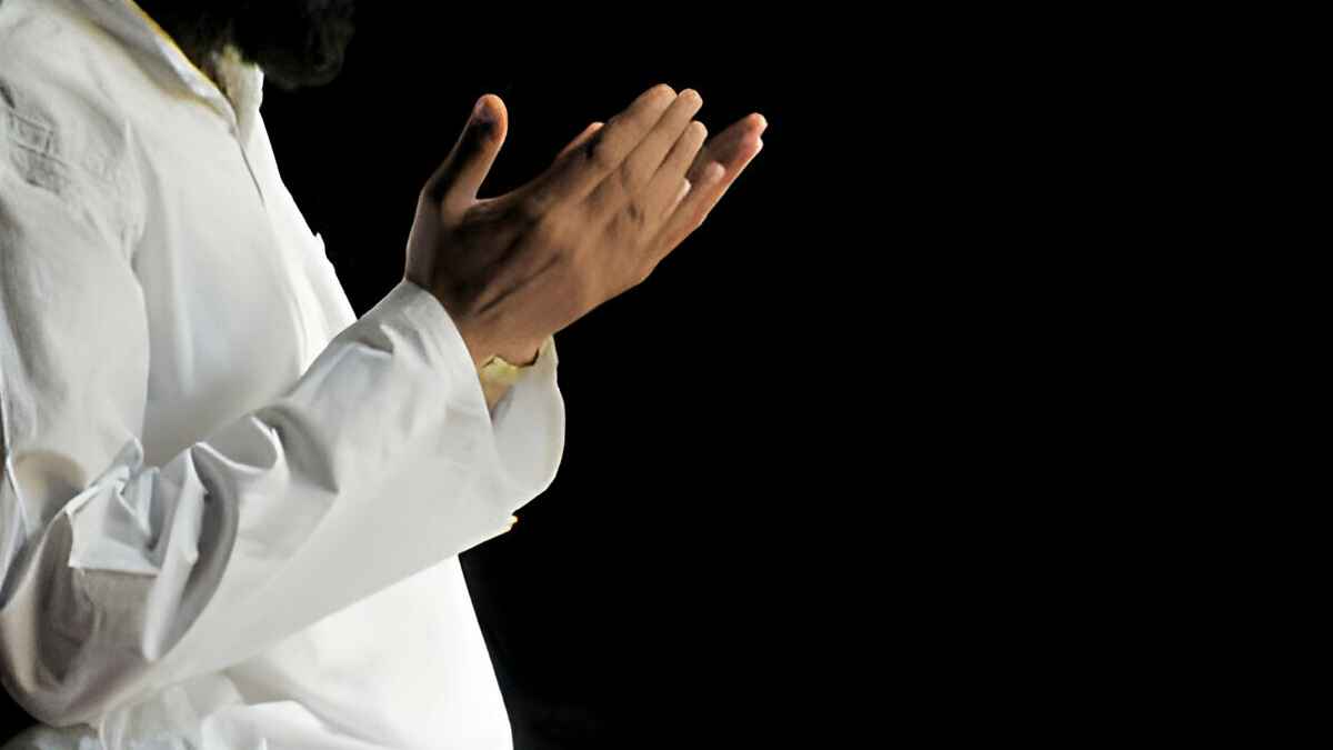 যে দোয়া কোরআনের সুরার মতো করে শেখাতেন নবীজি