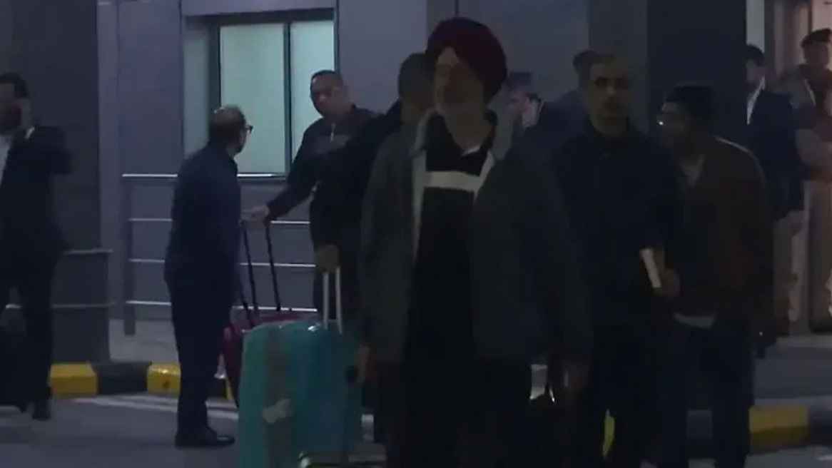 মৃত্যুদণ্ড পাওয়া ভারতের সেই ৮ নৌ-কর্মকর্তাকে ছেড়ে দিল কাতার