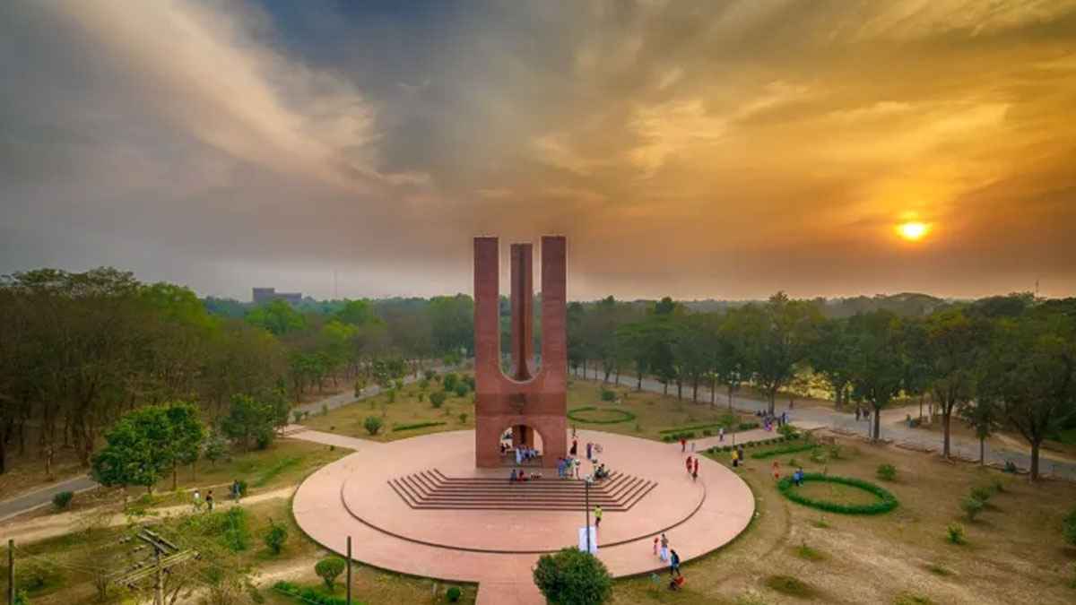 জাবি ভর্তি পরীক্ষায় জালিয়াতি, গ্রেফতার এক