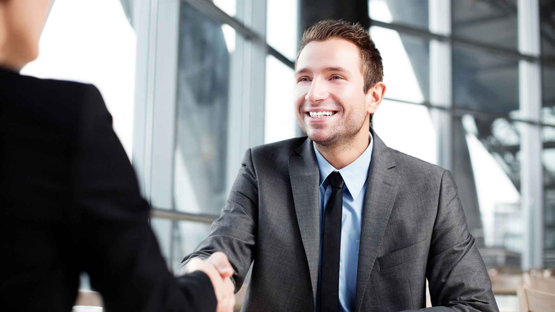 মিনিস্টারে চাকরি, ২৫ বছরেই আবেদনের সুযোগ