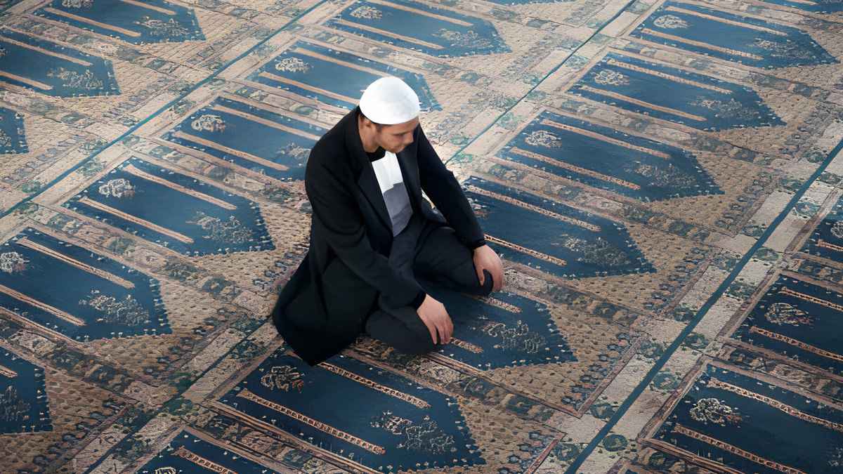 ওয়াক্তিয়া নামাজের আগে কাজা পড়া জরুরি কেন