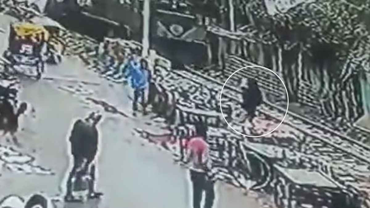 ময়মনসিংহে ট্রেনের নিচে ঝাঁপ দেওয়া শিশুসহ মায়ের পরিচয় মিলেছে