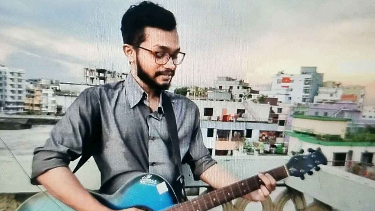 বিশ্ববিদ্যালয়ের শিক্ষার্থীর ঝুলন্ত মরদেহ উদ্ধার