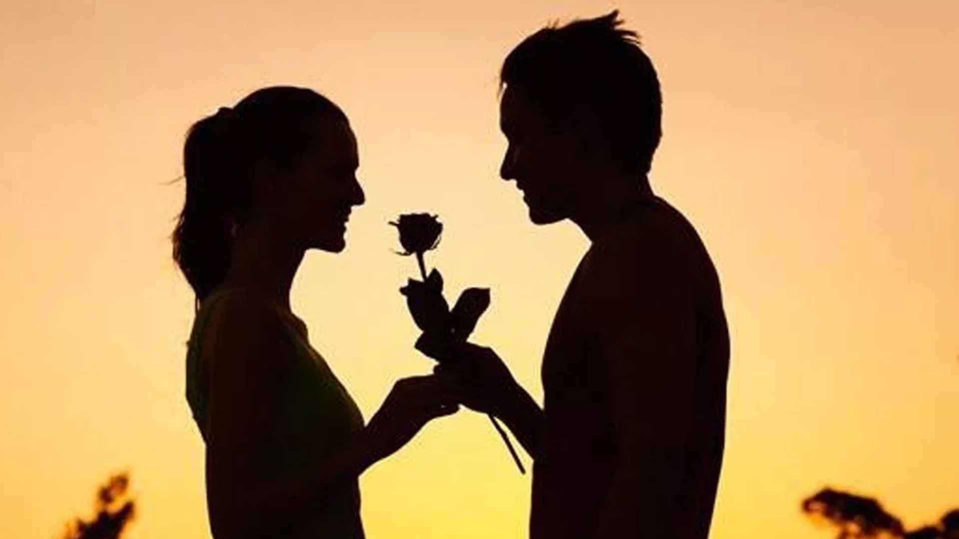 এভাবে প্রপোজ করলে প্রিয়জন হ্যাঁ বলবেই