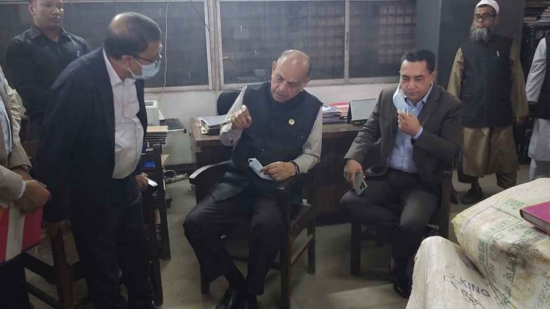 স্বাস্থ্যমন্ত্রীর প্রশ্নের উত্তর দিতে পারেননি সিএমএসডি কর্মকর্তারা