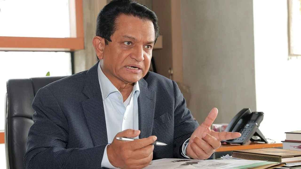 ফের নোয়াবের সভাপতি এ কে আজাদ