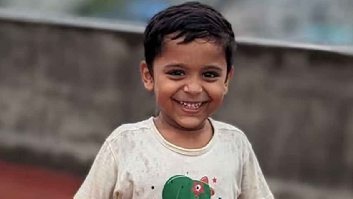 শিশু আয়ানের মৃত্যুতে কোটি টাকা ক্ষতিপূরণ চেয়ে রিট