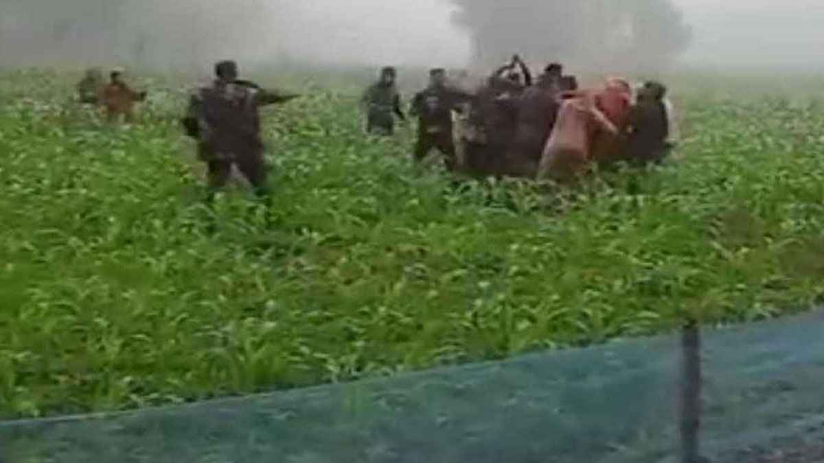 রৌমারীতে বিজিবির সঙ্গে চোরাকারবারিদের সংঘর্ষ, আহত ৭