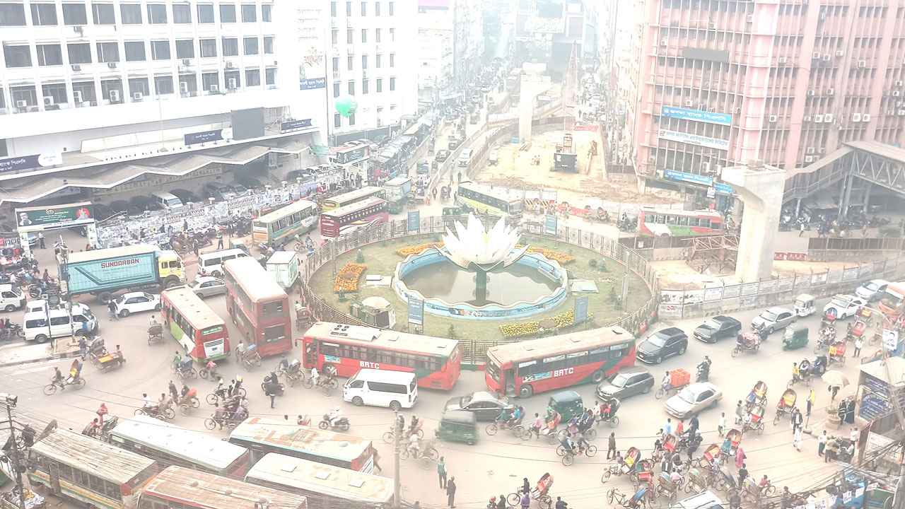 রাজধানী থেকে কি বিদায় নিচ্ছে শীত?